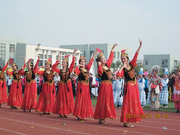 说明: http://njmunews.cuepa.cn/newspic/528701/s_44d7c0f608d05ea481af2e2cb9640f9d329560.jpg
